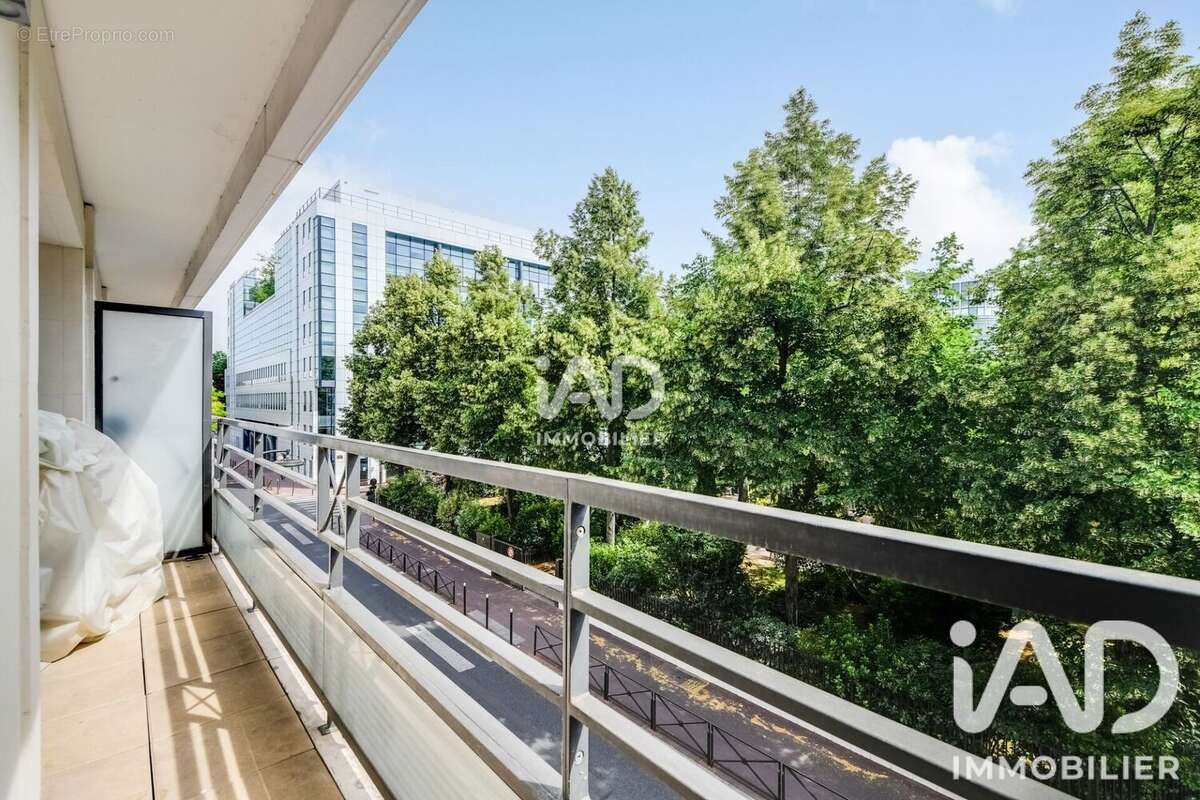 Photo 4 - Appartement à LEVALLOIS-PERRET