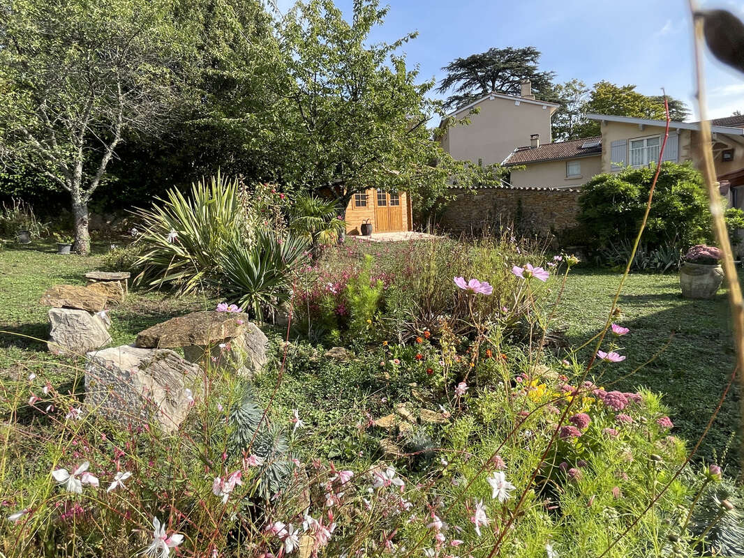 Maison à SAINT-CYR-AU-MONT-D'OR