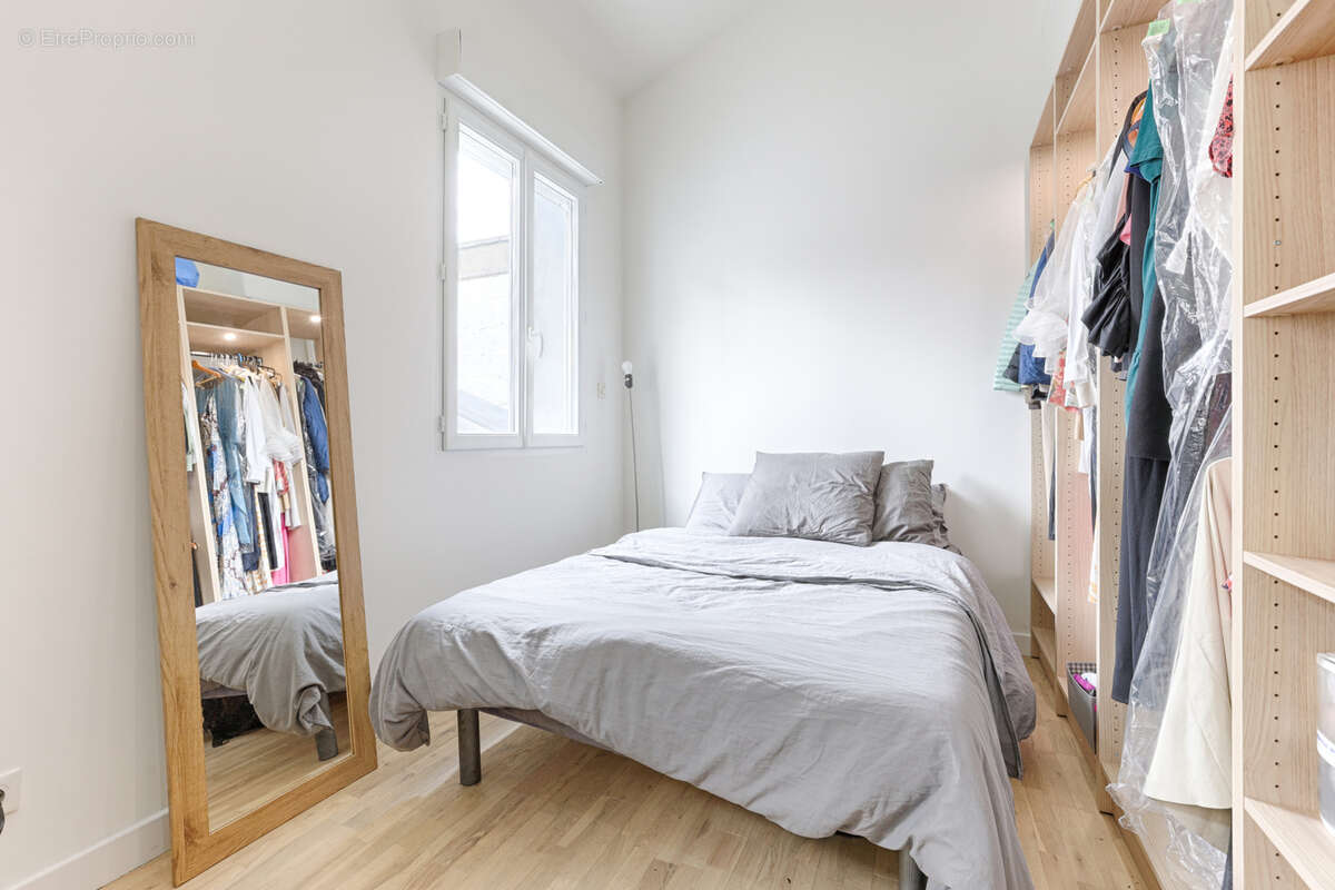 Autre à ASNIERES-SUR-SEINE