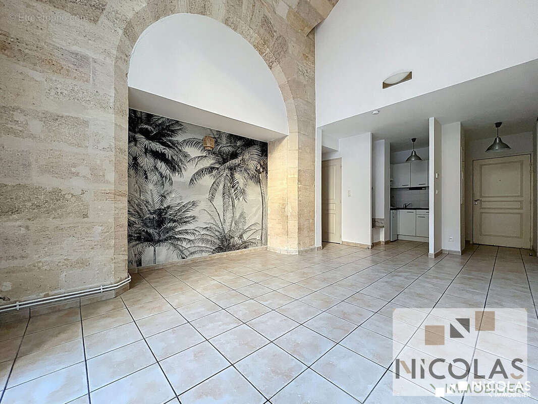 Appartement à BORDEAUX