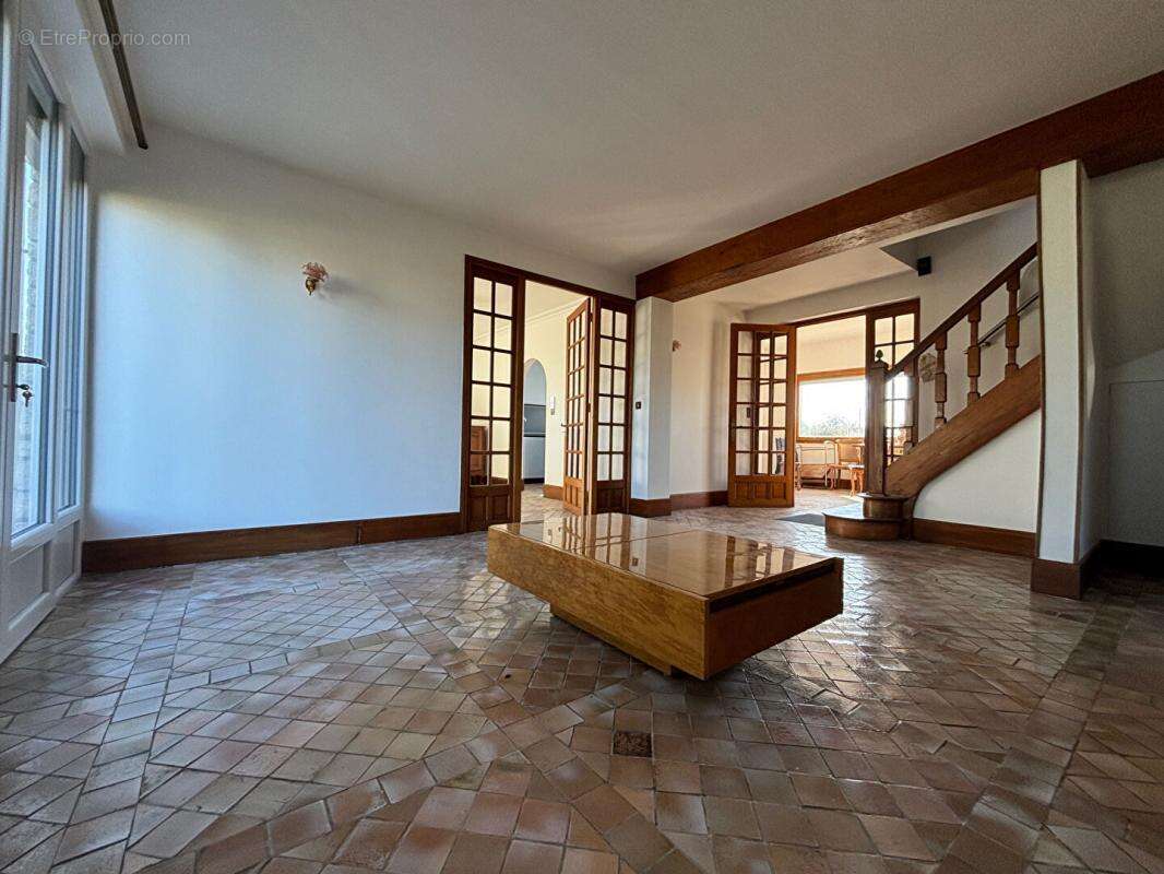 Maison à POILLY-LEZ-GIEN