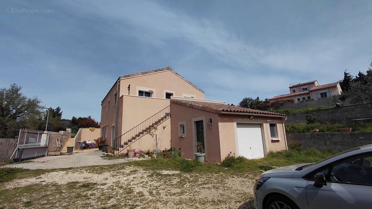 Appartement à DONZERE