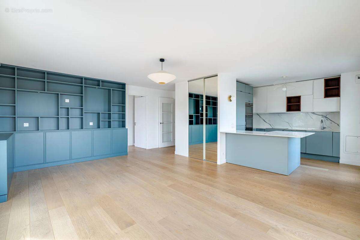 Appartement à LE PERREUX-SUR-MARNE