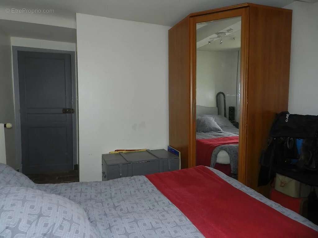 Maison à SAINT-PIERRE-SUR-DIVES