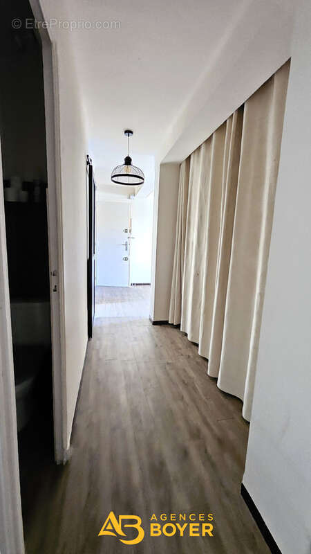 Appartement à SANARY-SUR-MER
