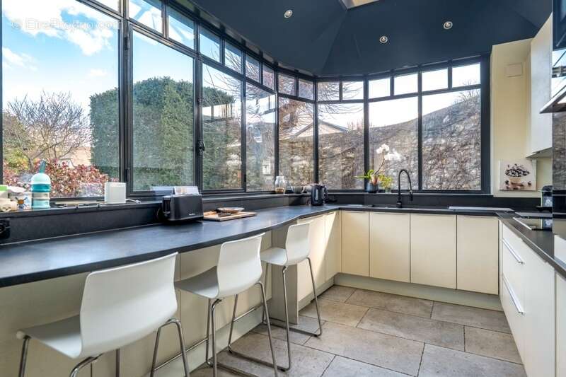 Maison à LOUVECIENNES