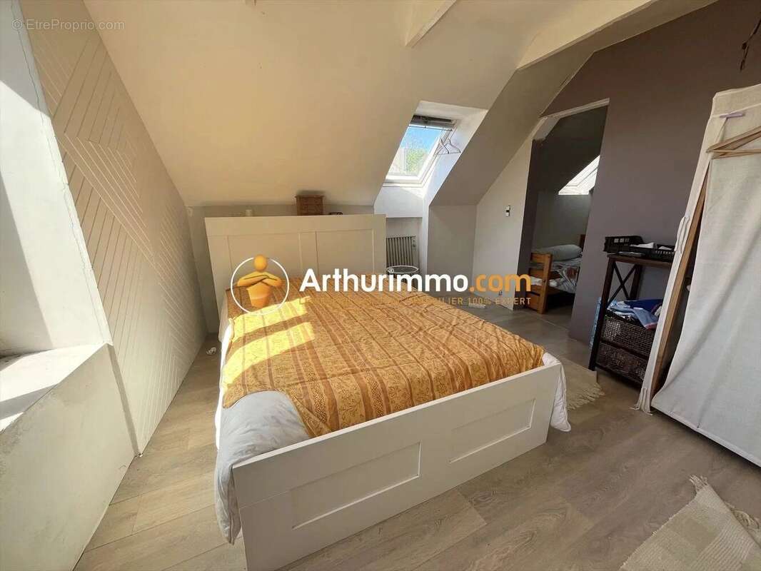 Maison à SAINT-EVARZEC