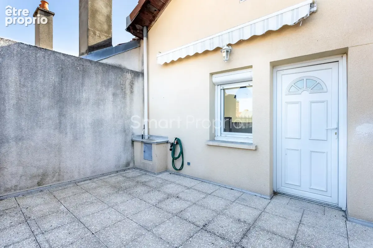 Bel appartement rénové avec terrasse à Vichy. - photo 3