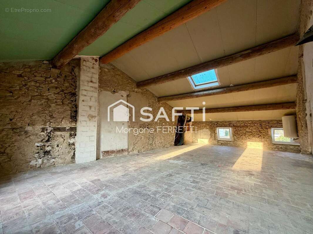 Photo 2 - Maison à MARCORIGNAN