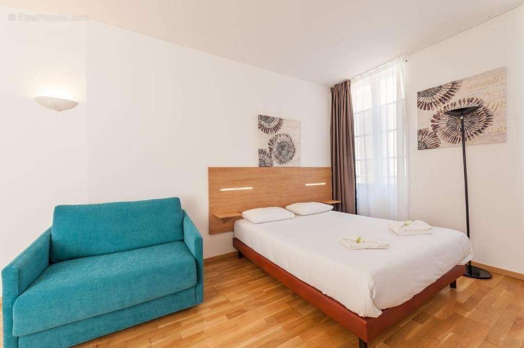 Appartement à MARSEILLE-2E
