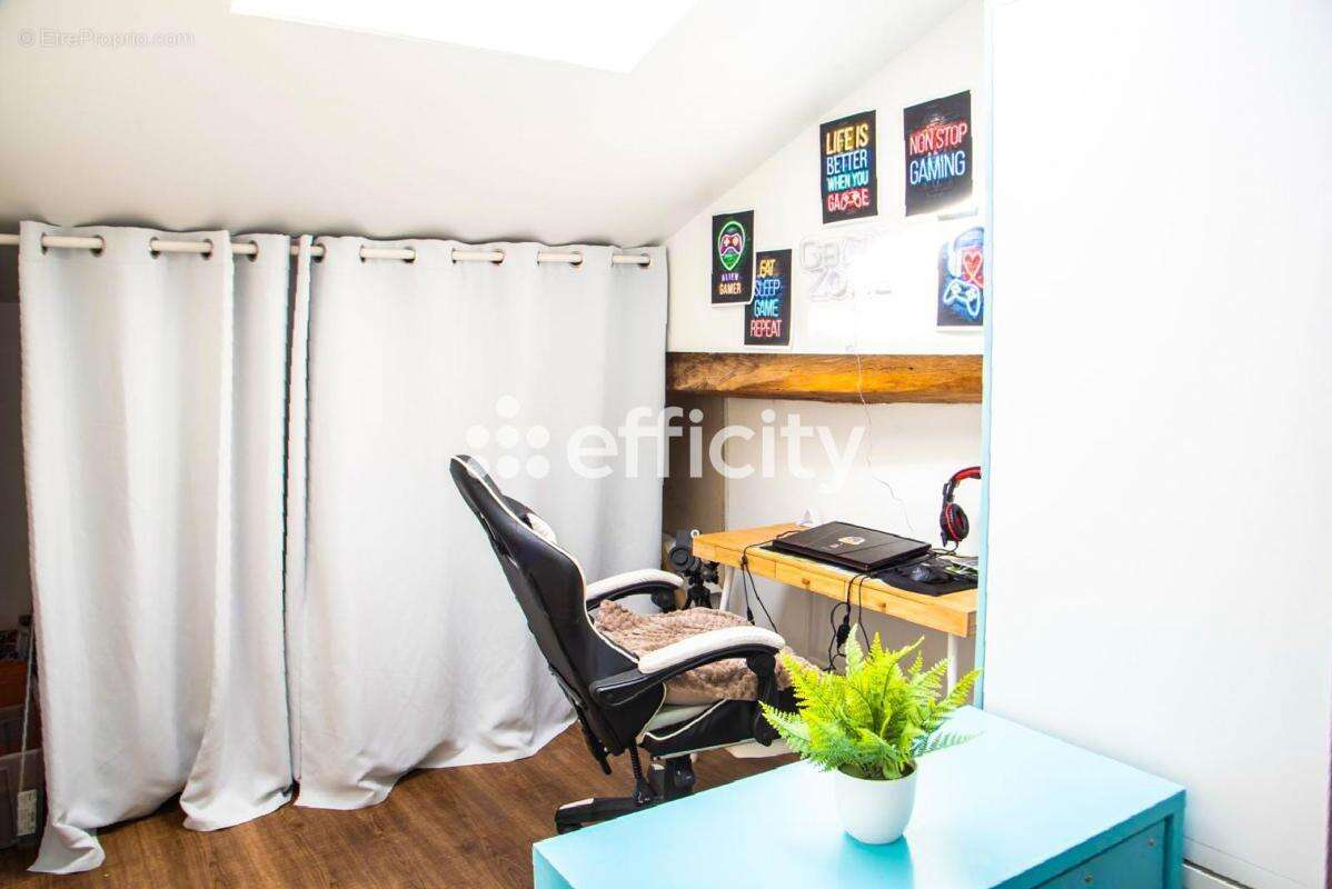 Maison 138 m² à Sermoyer  - photo 17
