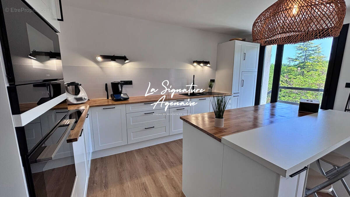 Maison à LAYRAC