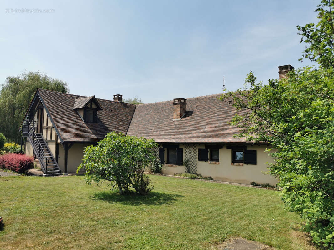 Superbe propriété avec étang sur 51ha - photo 18