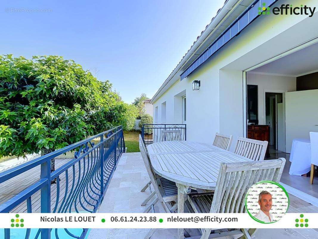Maison 188 m² à Soyaux  - photo 4
