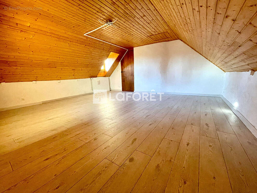 Maison à LA BASTIDE-L'EVEQUE