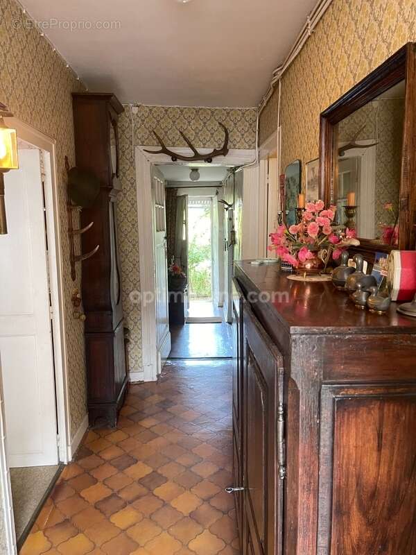 Maison à CHATEAUPONSAC