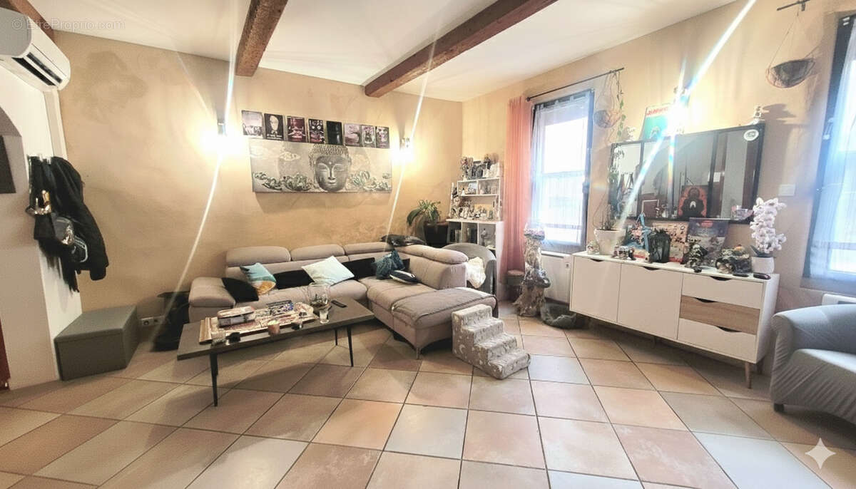 Maison à GINESTAS