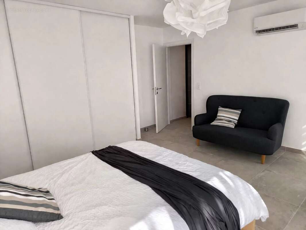 Appartement à L'ILE-ROUSSE