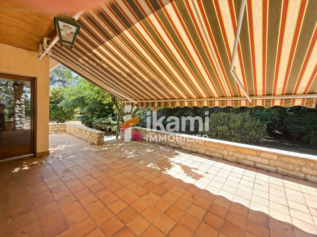 Maison 6 pièces de 135 m2 à Cheroy 89690 - photo 17