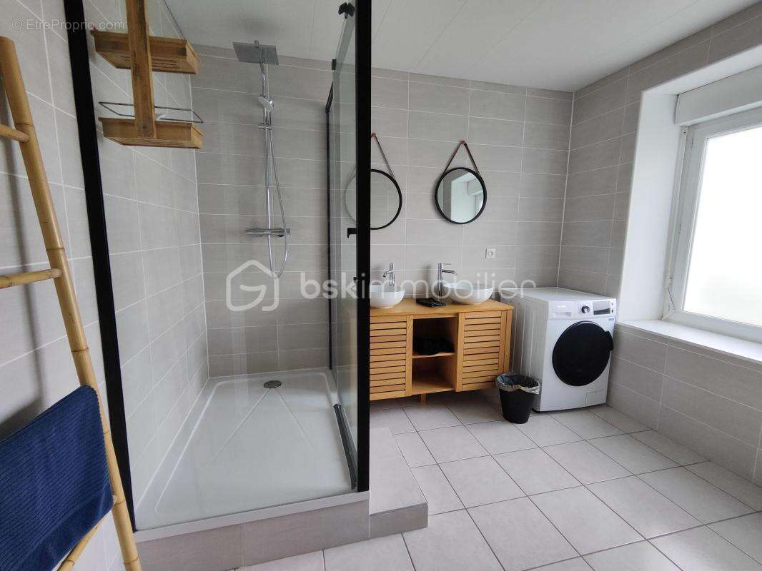 Maison à ROZ-SUR-COUESNON