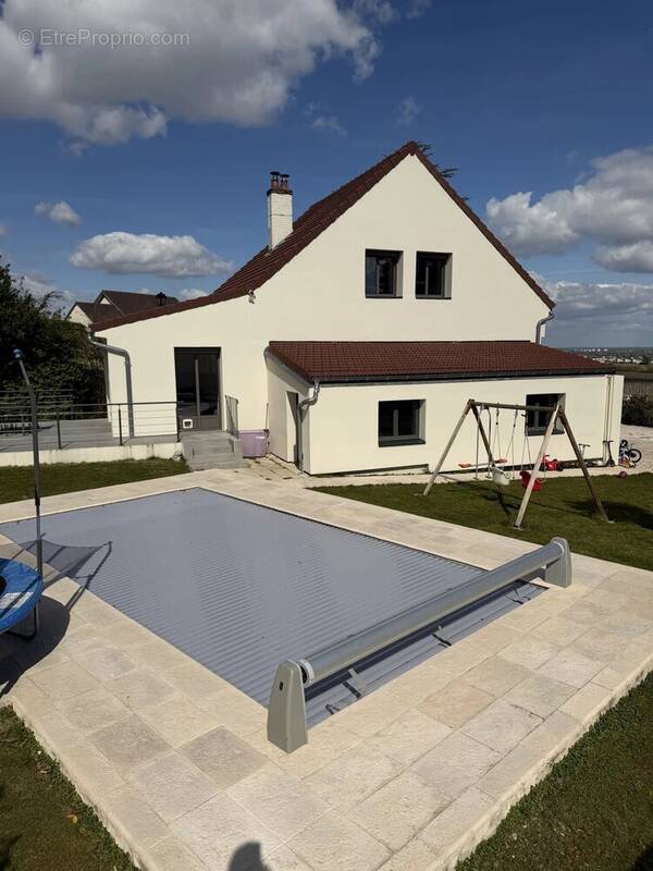 Maison à MARSANNAY-LA-COTE