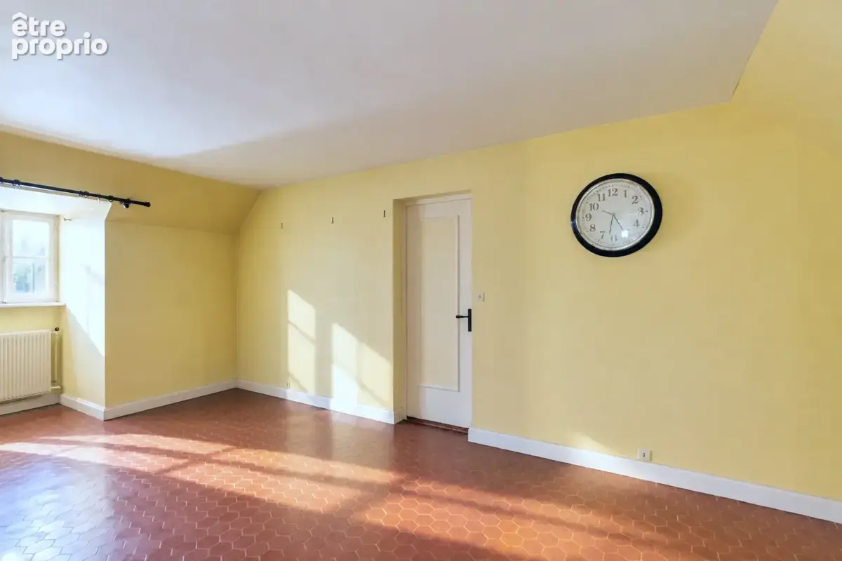 Panorama exceptionnel pour cette propriété de 300m2 sur 3 300m2 de terrain. - photo 11