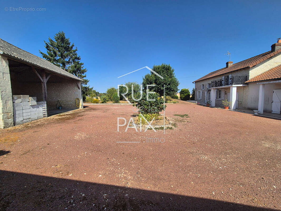 Maison Maulay 6 pièces 156 m² - photo 17