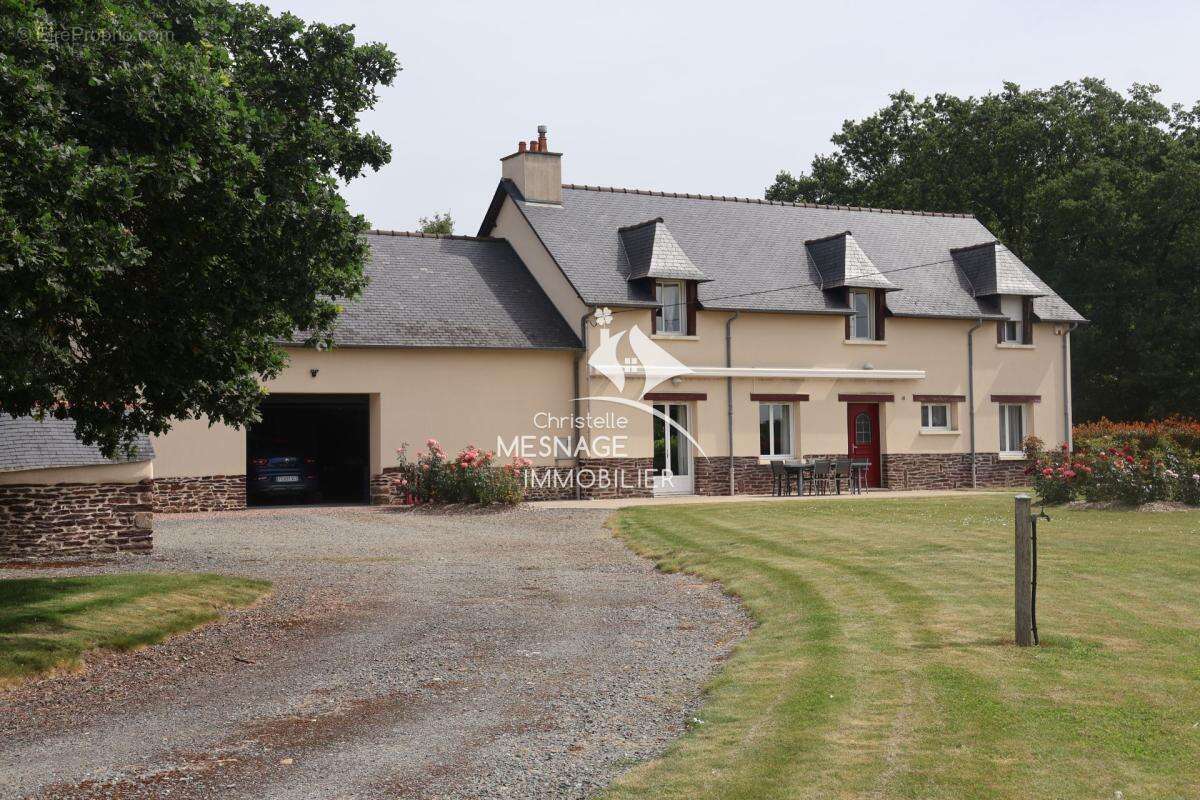 À vendre chez Christelle Mesnage Immobilier - A 15min de Ren - photo 3