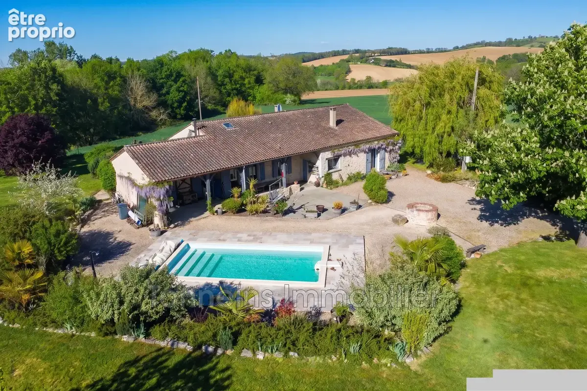 Maison à CLAIRAC