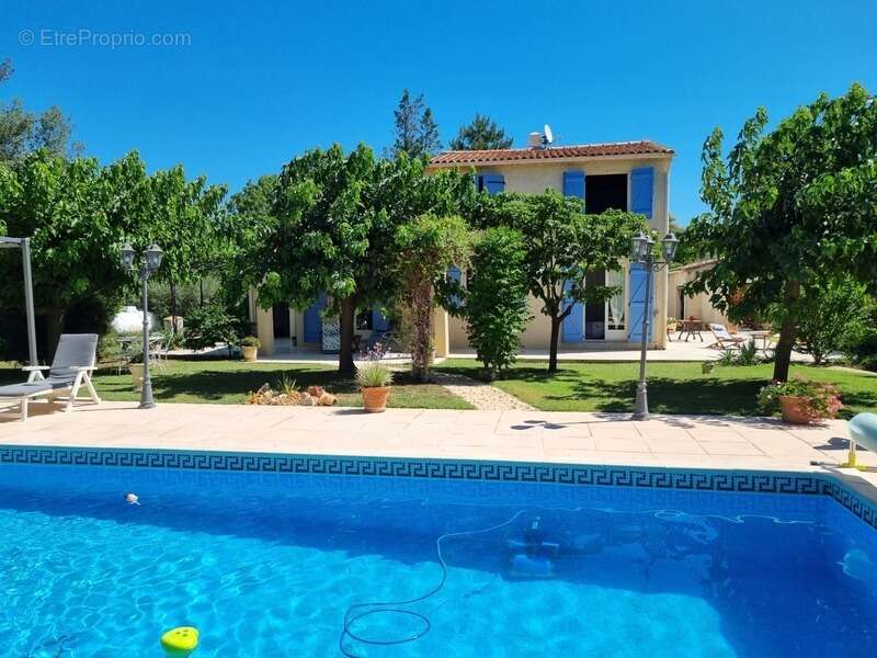 Maison à SAINT-MAXIMIN-LA-SAINTE-BAUME