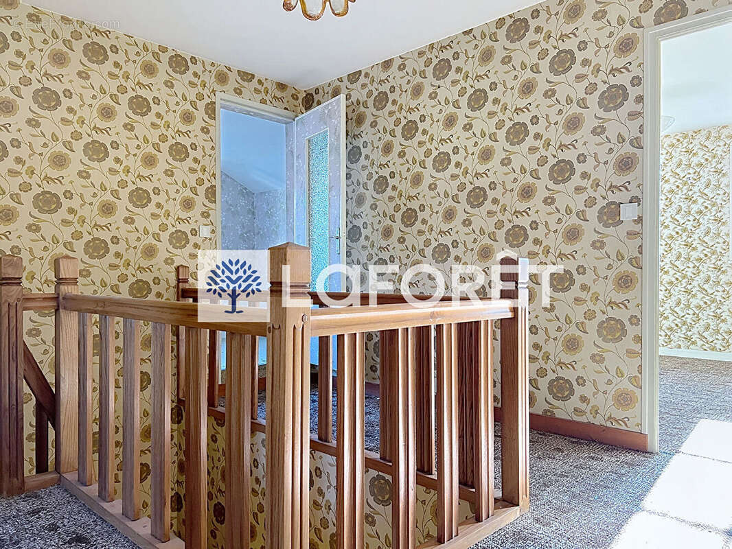 Maison à SAINT-LOUP-LAMAIRE