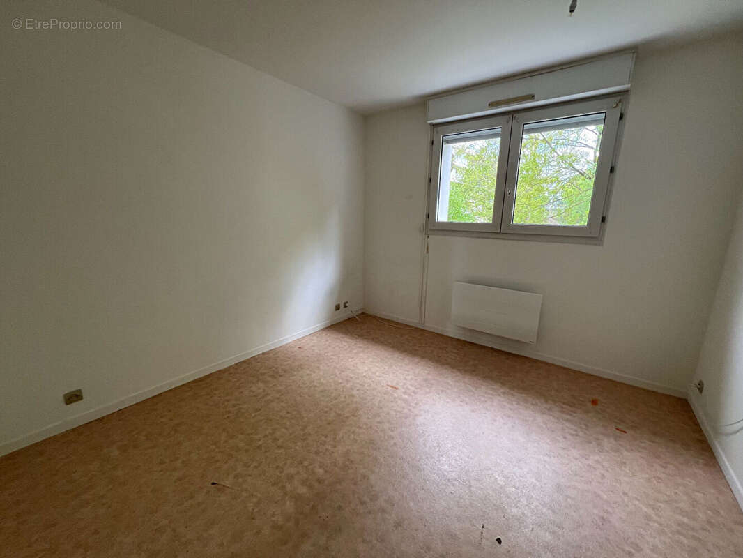Appartement à EPERNON