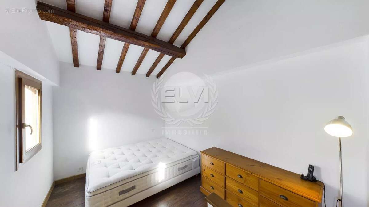 Maison à PLAN-DE-LA-TOUR