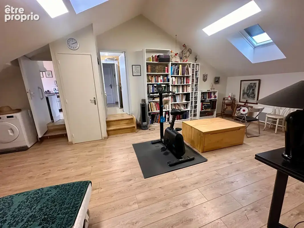 VIENNE sous-préfecture - Vue sur Rhône - Appartement de caractère - 134 m² - 6 pièces - photo 13