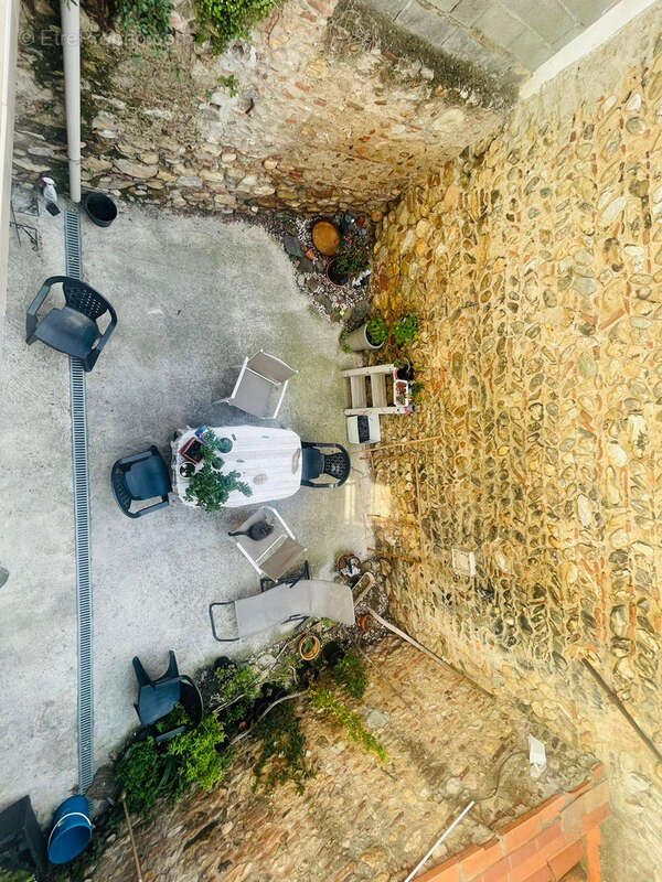 Appartement à THUIR