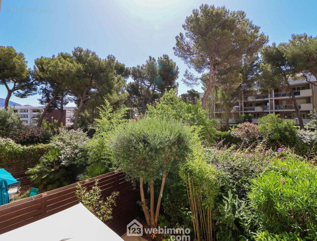 Appartement 72 m² à Marseille-9e  - photo 129