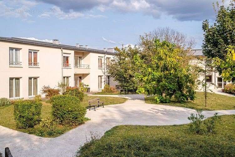 INVESTISSEMENT LOCATIF  MAISSE  Résidence Ehpad Korian Le Gâtinais - 5,51 % de rentabilité - photo 11