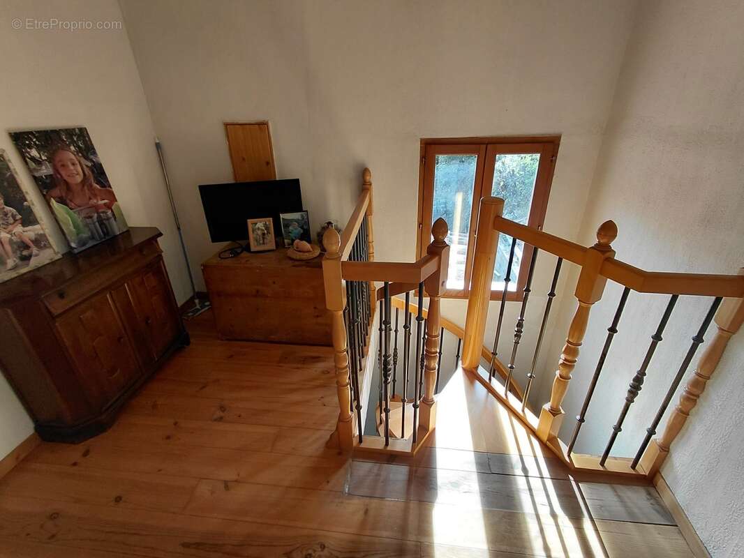 Maison à L&#039;ESCARENE