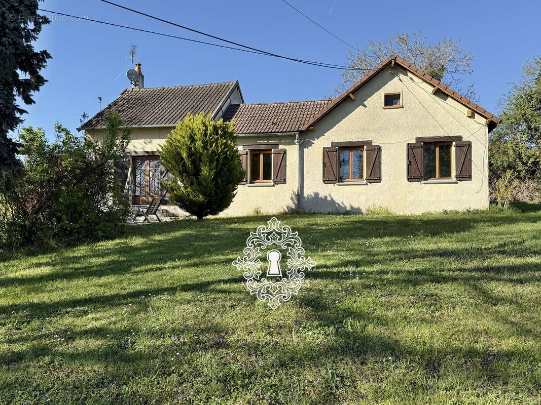 Maison à DONNEMARIE-DONTILLY