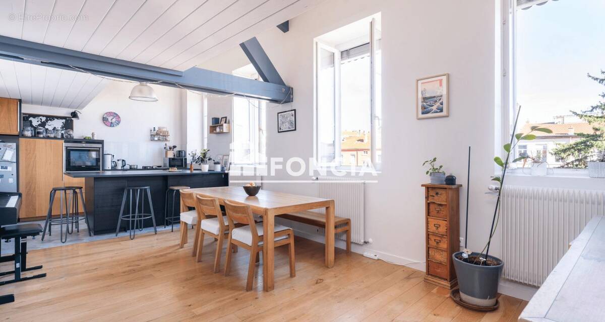 Appartement à LYON-4E