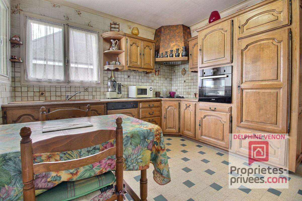 Maison à CHATEAUNEUF-SUR-LOIRE