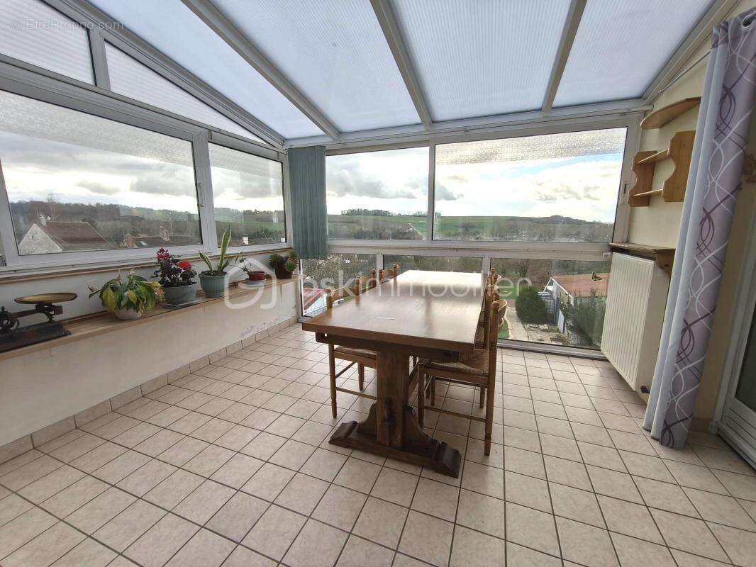 Maison à MONTMIRAIL