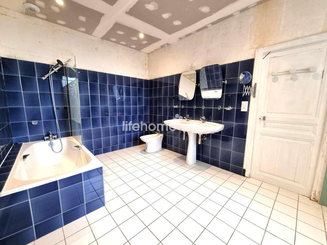 Maison à CAUMONT-L&#039;EVENTE