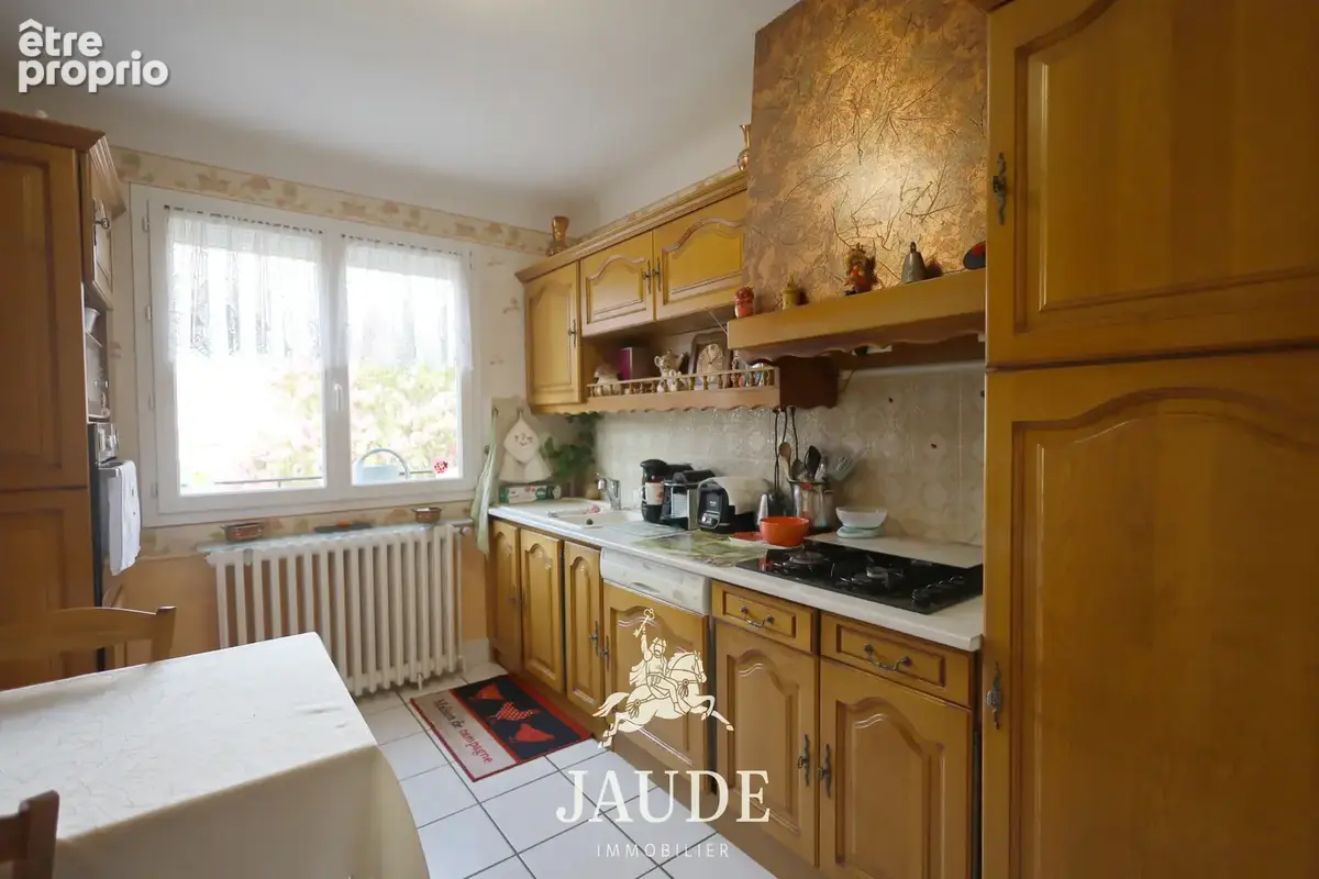 A vendre maison avec garage et jardin vertaizon - photo 7