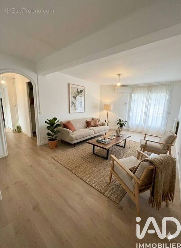 Photo 1 - Appartement à SALERNES