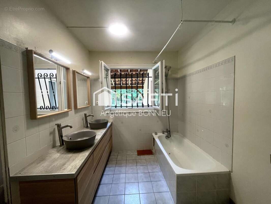 Maison 125 m² à Moissac  - photo 9