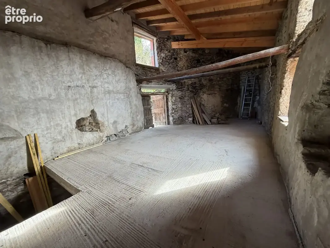 pièce à l'étage 