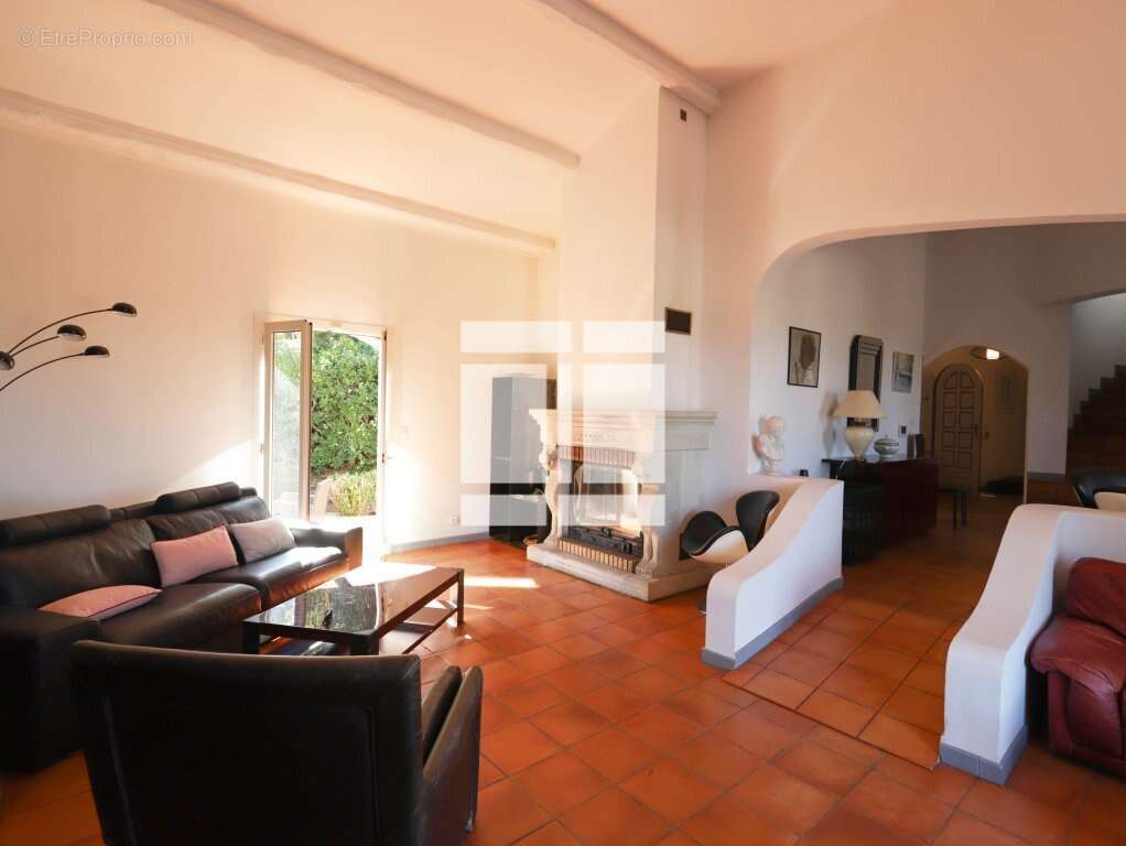 Maison à BORGO