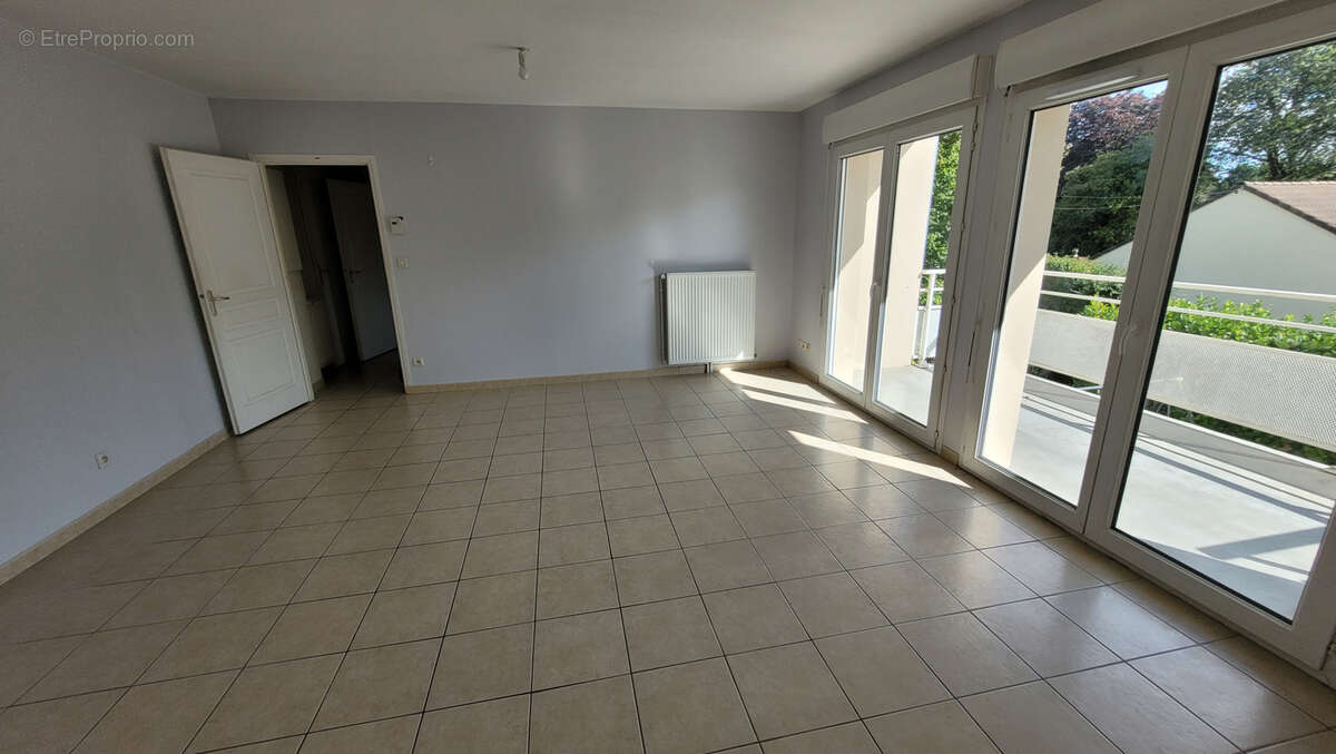 Appartement à LA CHAPELLE-SAINT-LUC