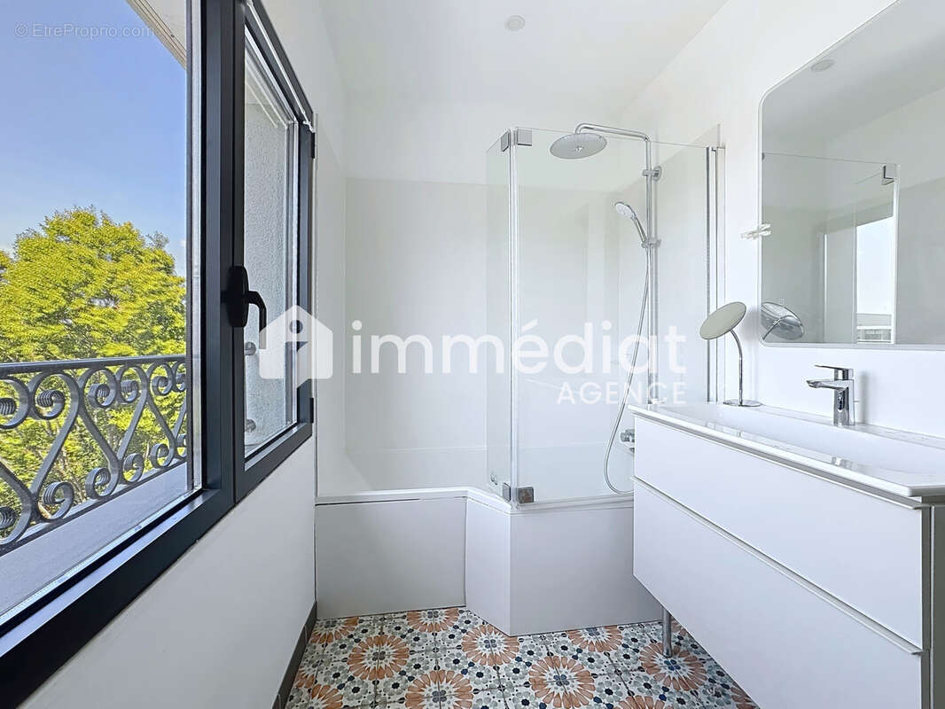 Limitrophe Centre-Villle  Quartier des Coteaux - RUEIL-MALMAISON - photo 14